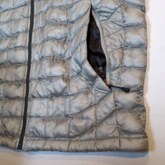 The North Face Mens S Thermoball Insulated Puffer Vest Gray Silver Hike Gorpcore - Picture 5 of 14